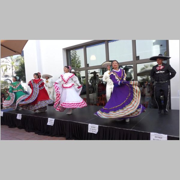 20240803-023-AlmaDeMexicoBigGroupFinale 382.jpg